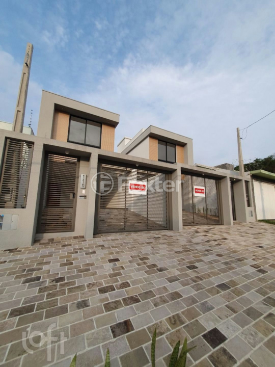 Casa à venda com 3 quartos, 163m² - Foto 1