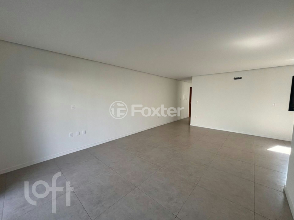 Casa à venda com 3 quartos, 163m² - Foto 7