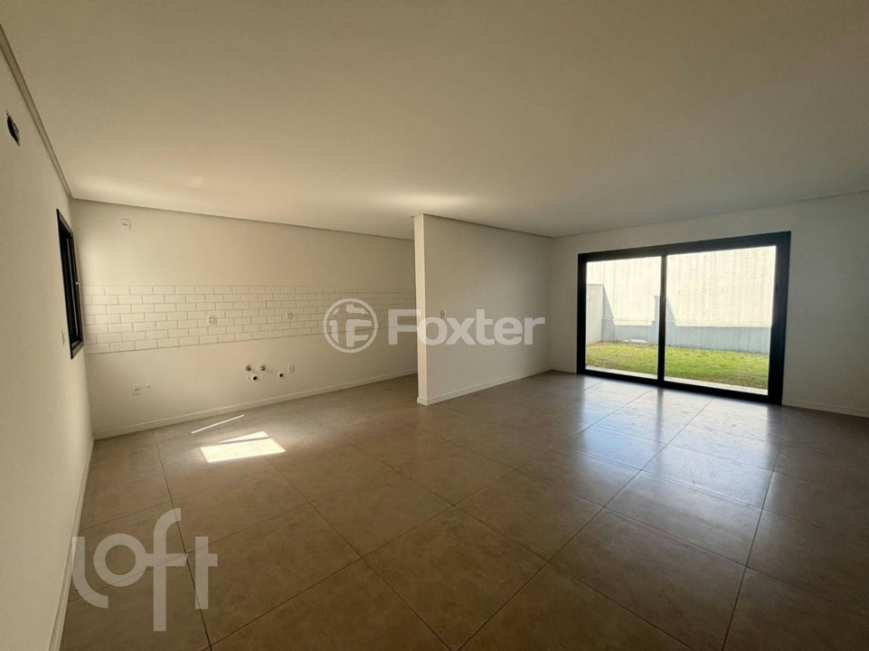 Casa à venda com 3 quartos, 163m² - Foto 2