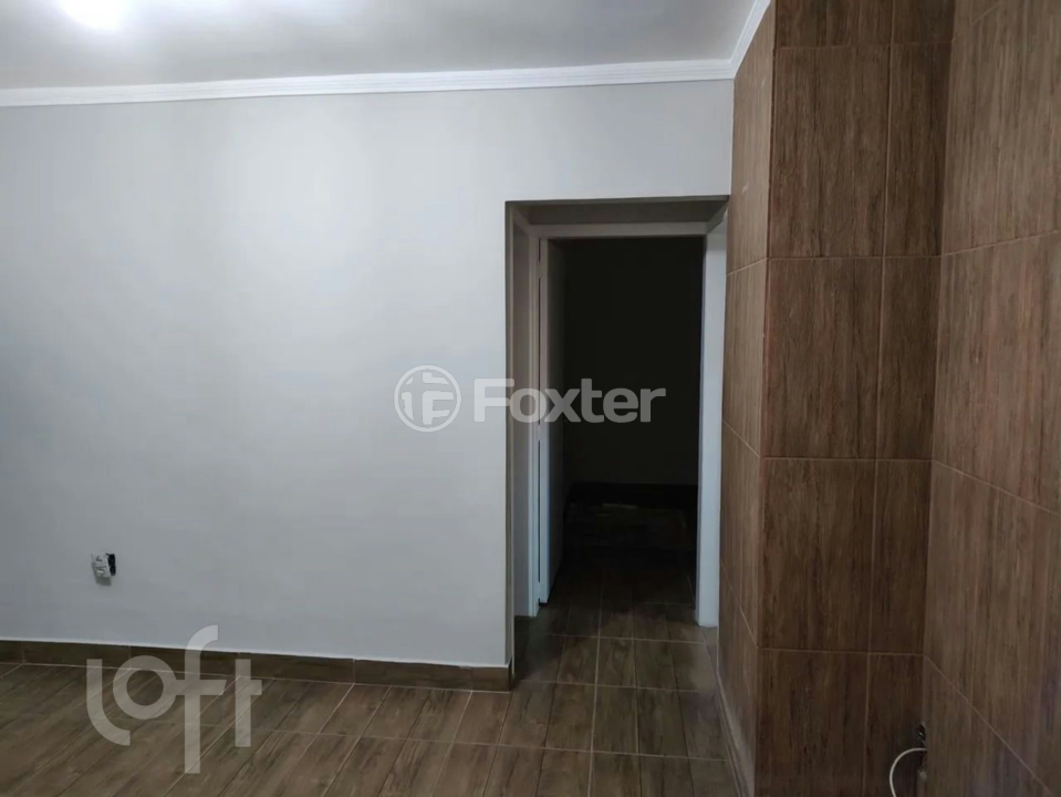 Casa à venda com 2 quartos, 100m² - Foto 1