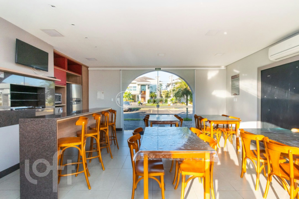 Casa à venda com 4 quartos, 334m² - Foto 63