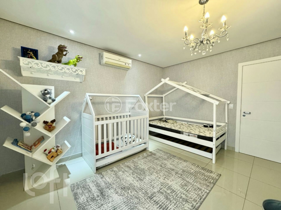 Casa à venda com 4 quartos, 334m² - Foto 31