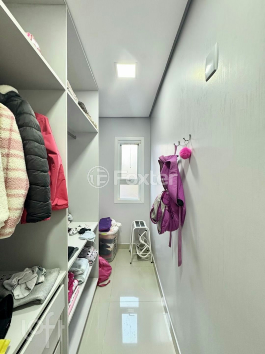 Casa à venda com 4 quartos, 334m² - Foto 40