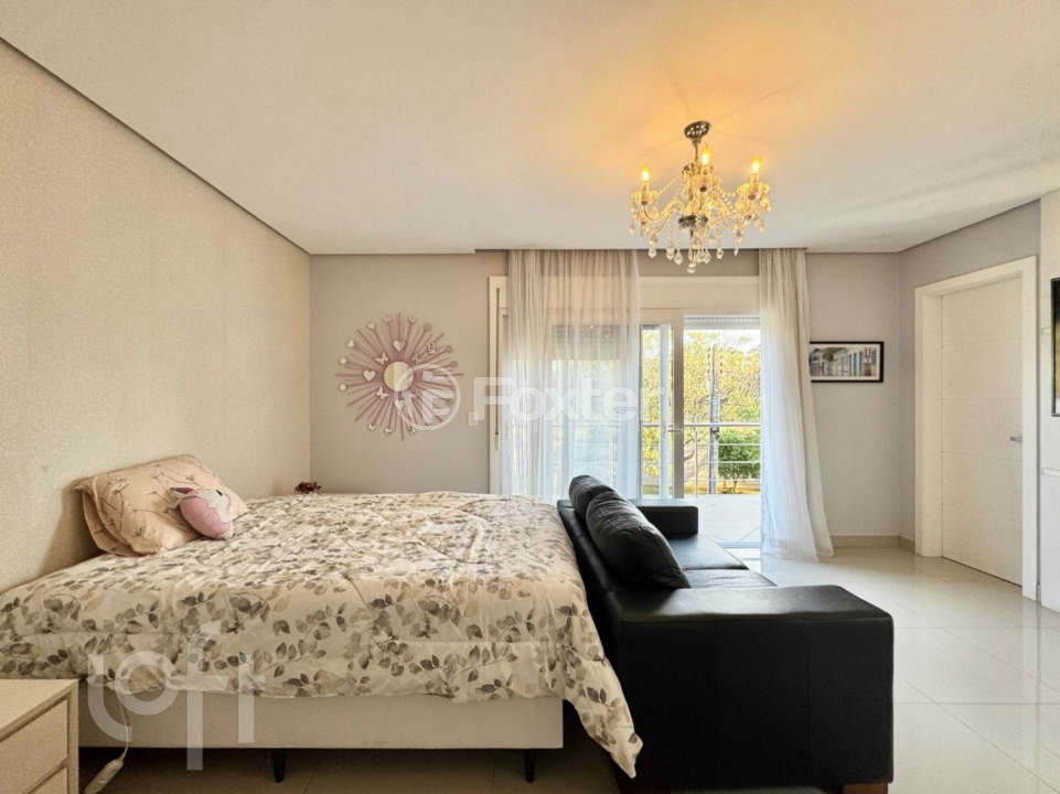 Casa à venda com 4 quartos, 334m² - Foto 36