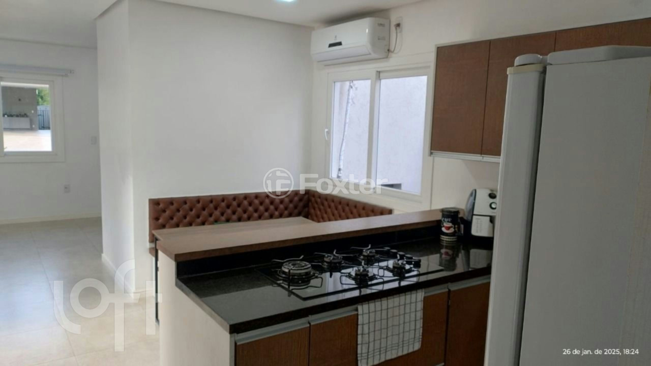 Casa de Condomínio à venda com 4 quartos, 196m² - Foto 3