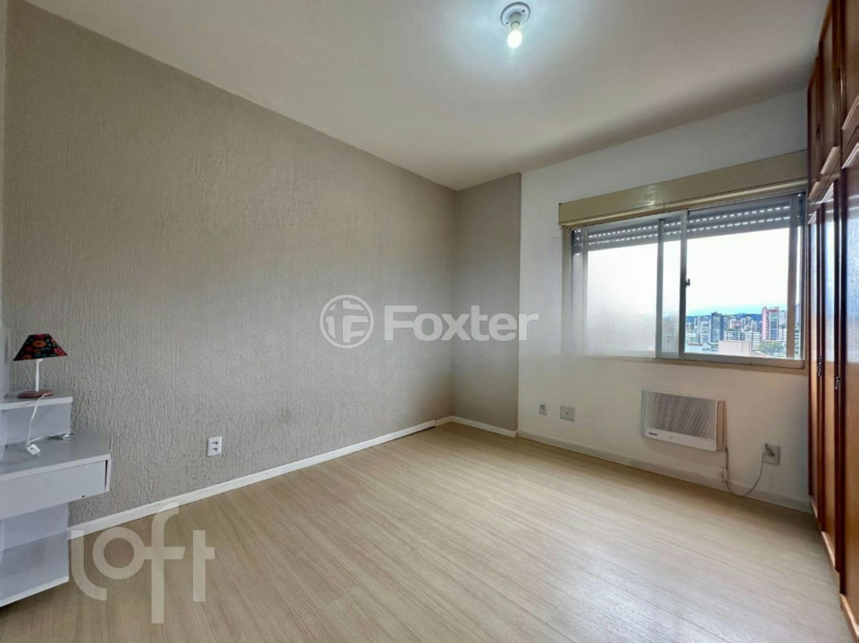 Apartamento à venda com 2 quartos, 71m² - Foto 4