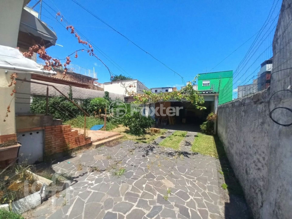 Casa à venda com 3 quartos, 200m² - Foto 10