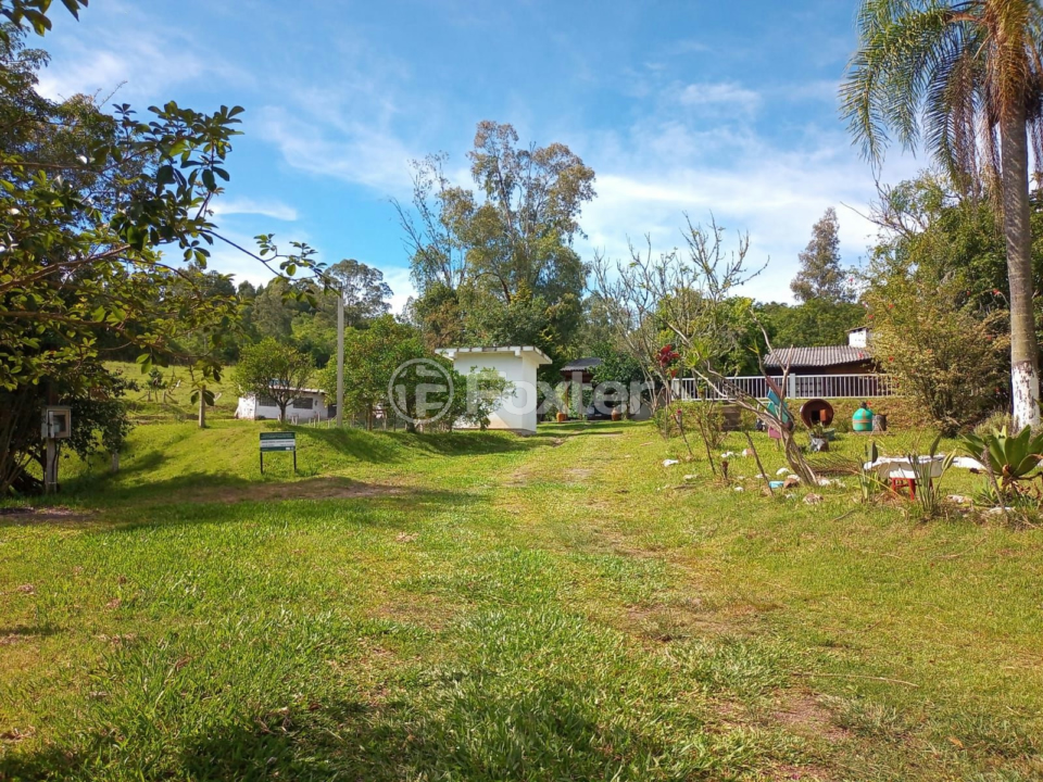 Fazenda à venda com 5 quartos, 230m² - Foto 41