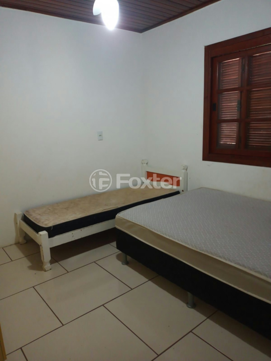 Fazenda à venda com 5 quartos, 230m² - Foto 2