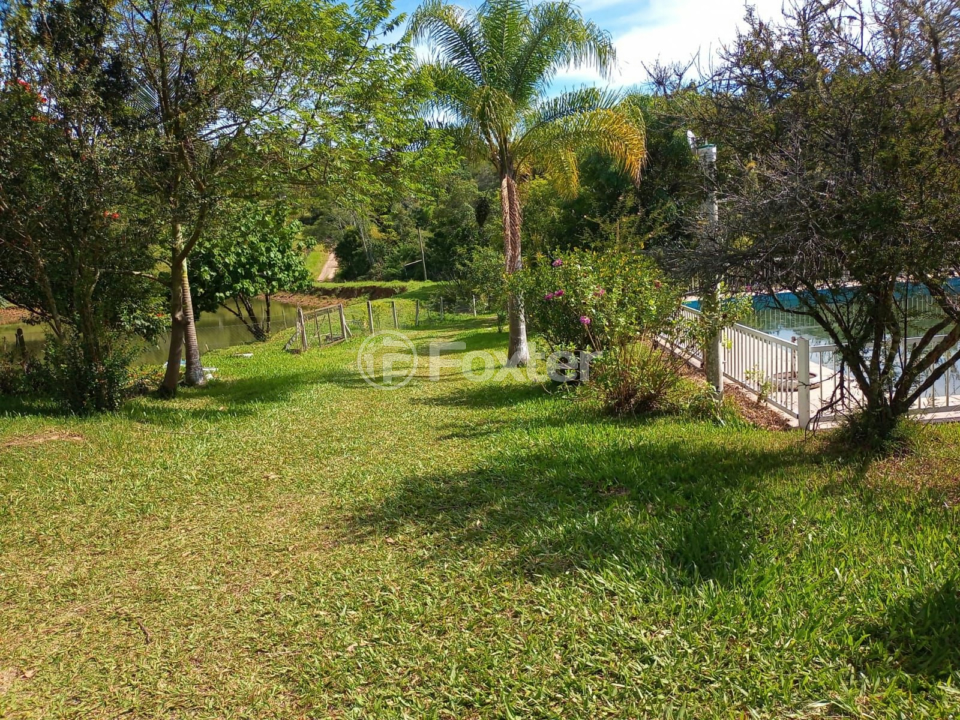Fazenda à venda com 5 quartos, 230m² - Foto 50