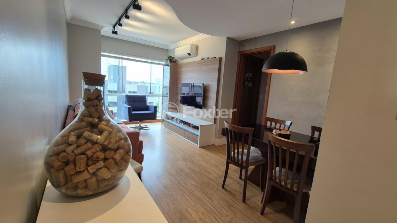 Apartamento à venda com 2 quartos, 56m² - Foto 2