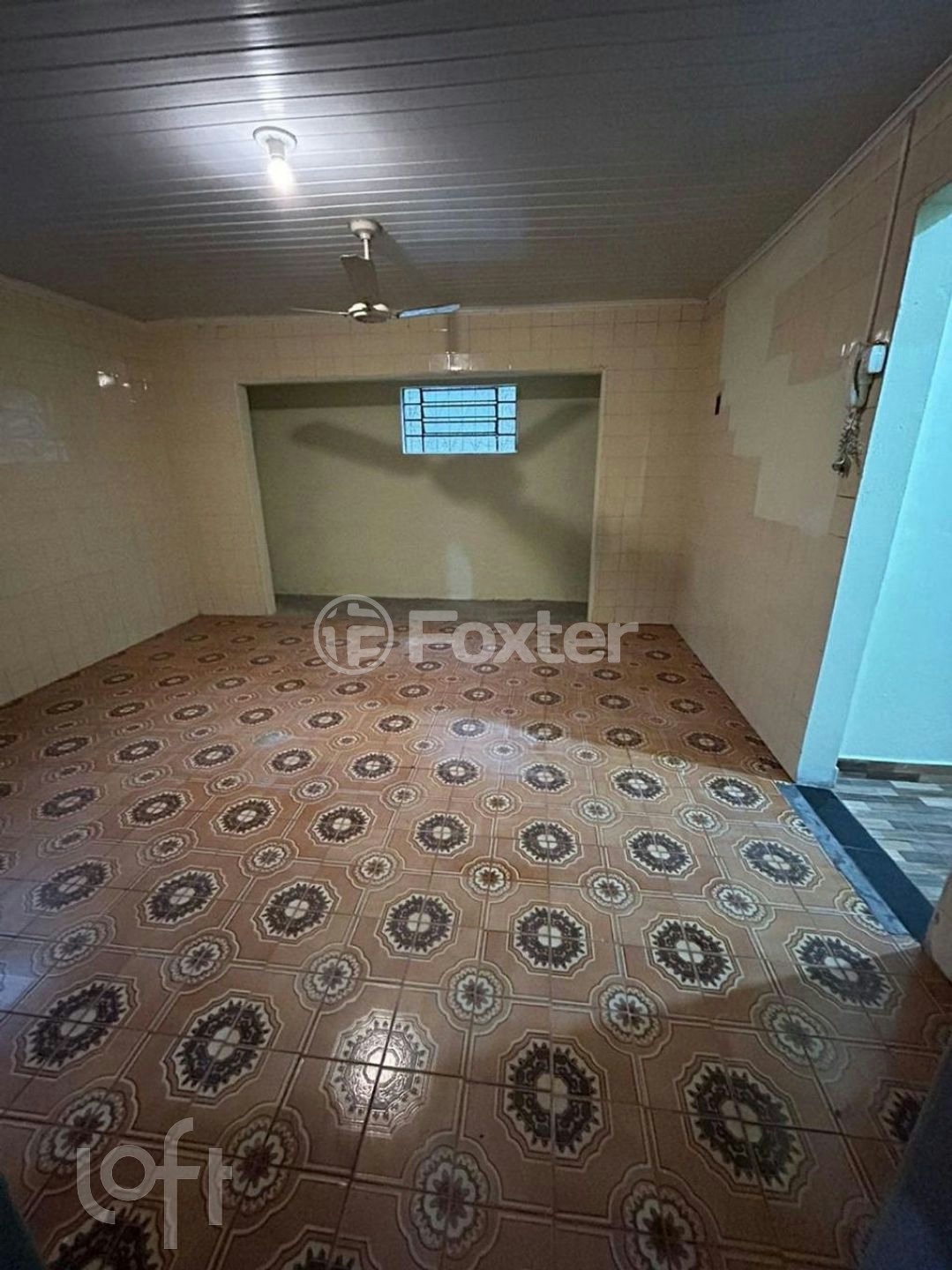 Casa à venda com 4 quartos, 140m² - Foto 2
