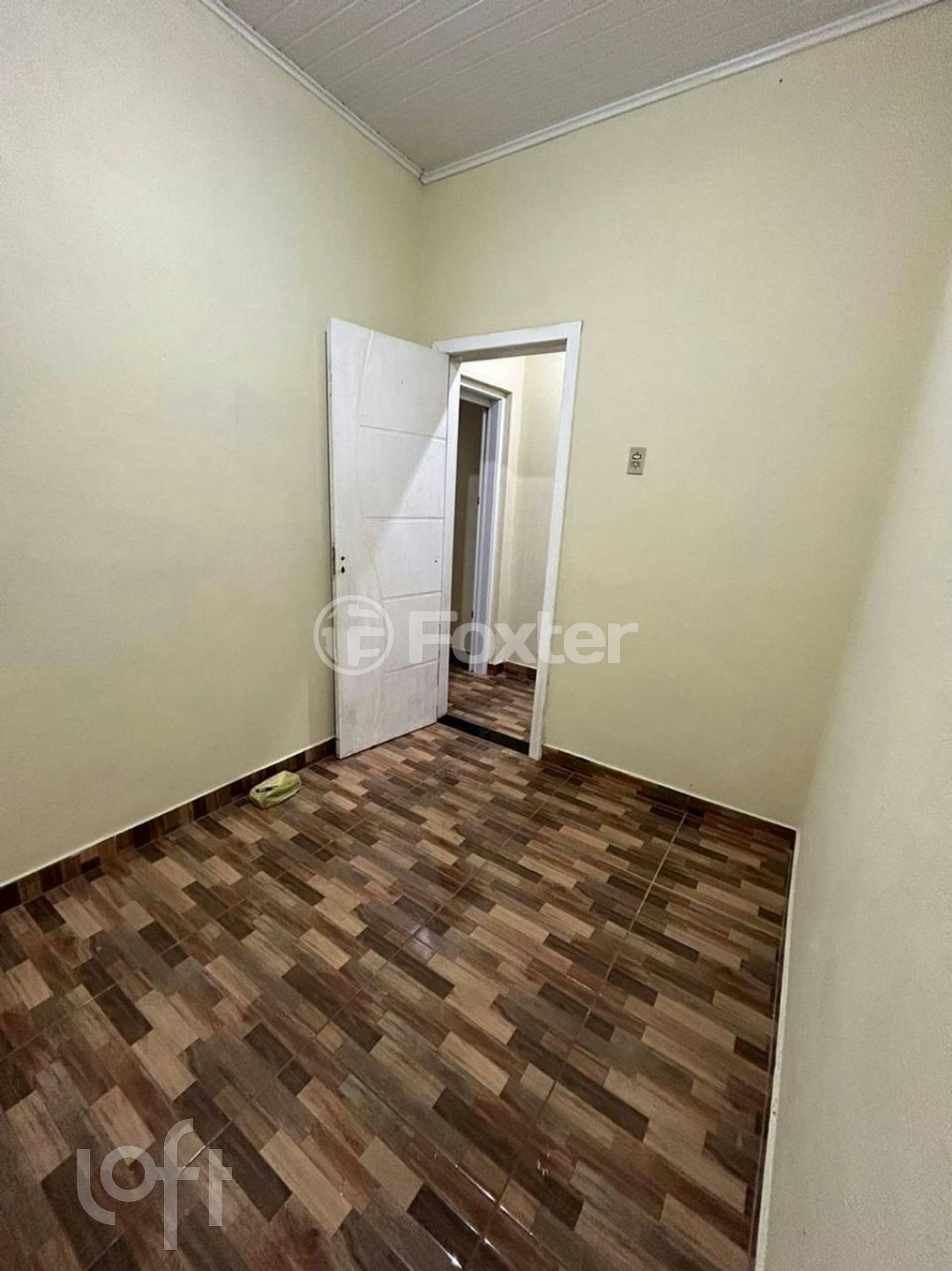 Casa à venda com 4 quartos, 140m² - Foto 13