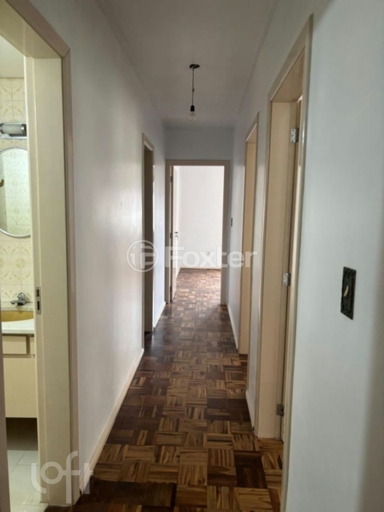Apartamento à venda com 3 quartos, 107m² - Foto 4