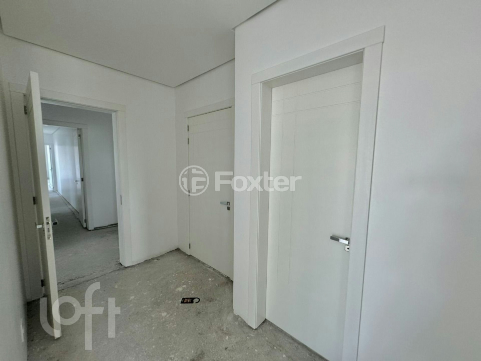 Apartamento à venda com 3 quartos, 357m² - Foto 11