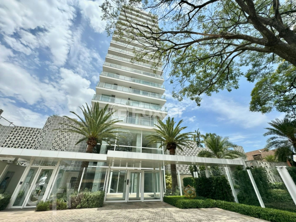 Apartamento à venda com 3 quartos, 357m² - Foto 2