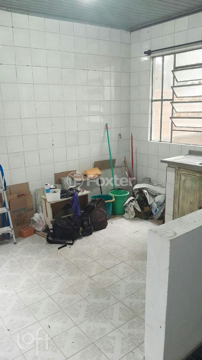 Casa à venda com 3 quartos, 144m² - Foto 2