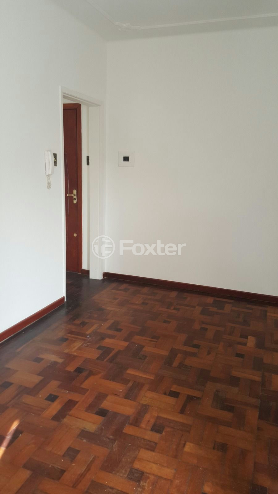 Apartamento à venda com 2 quartos, 67m² - Foto 3