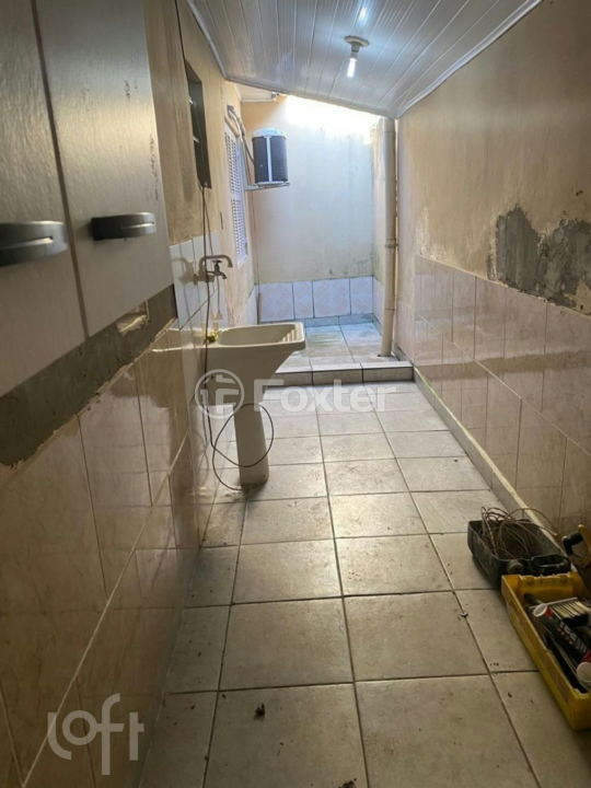 Casa à venda com 2 quartos, 45m² - Foto 14