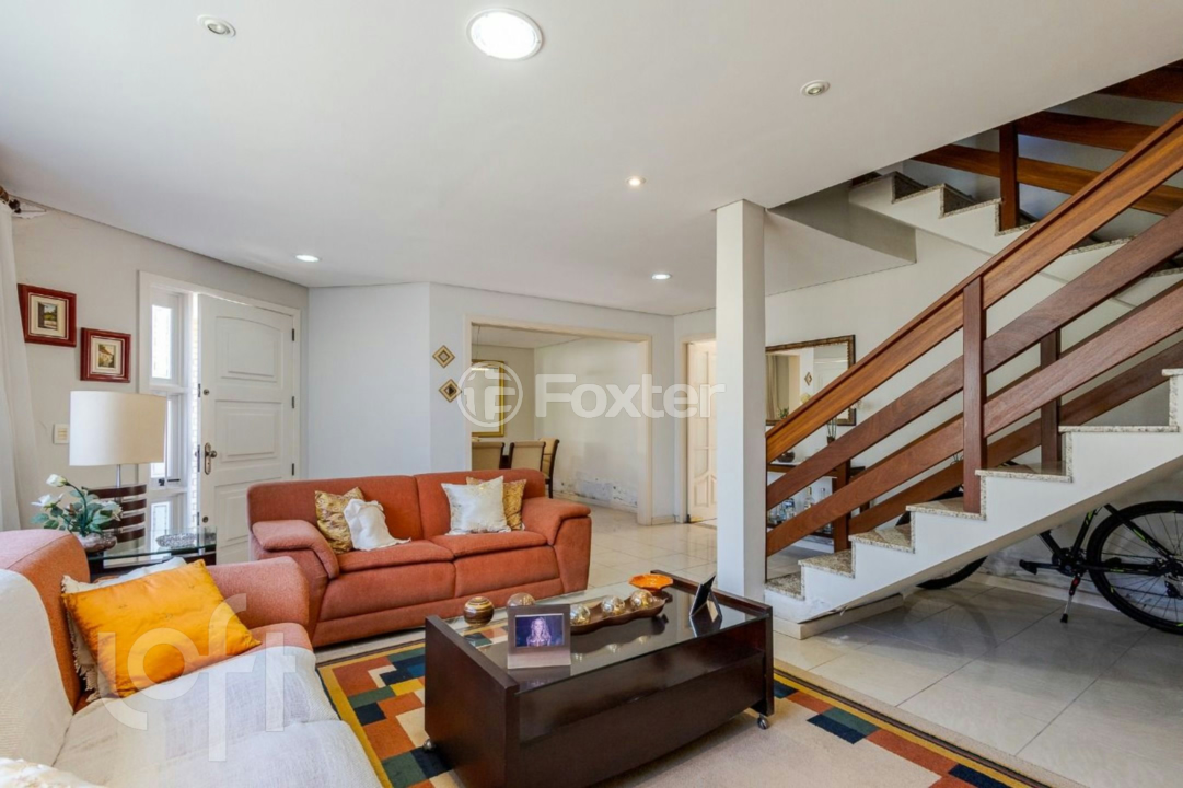 Casa à venda com 5 quartos, 261m² - Foto 6