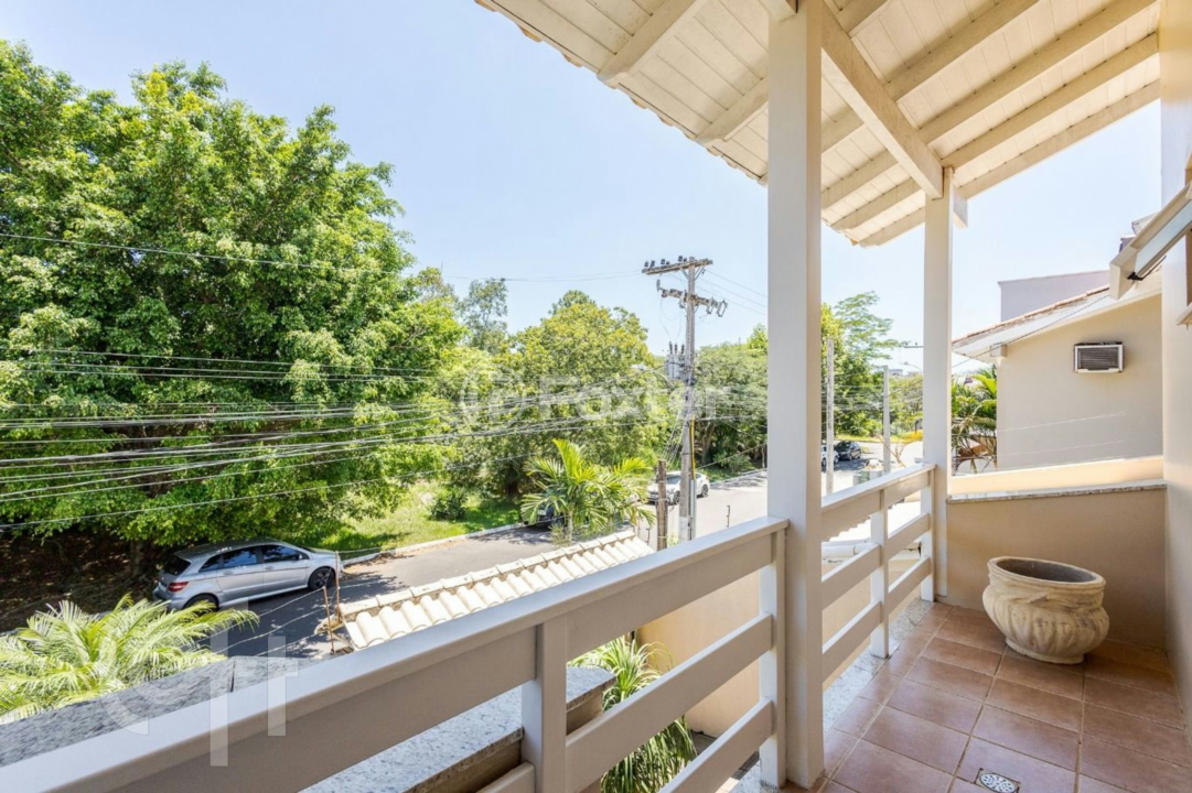 Casa à venda com 5 quartos, 261m² - Foto 12