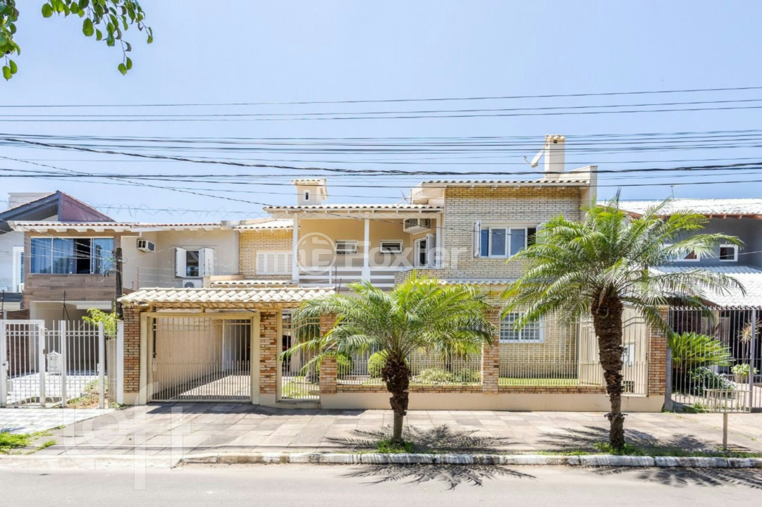 Casa à venda com 5 quartos, 261m² - Foto 45