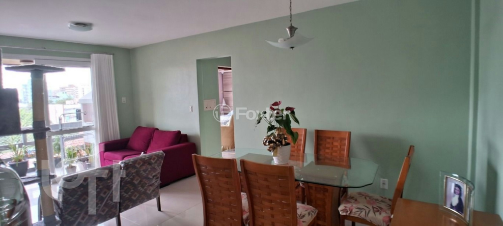 Apartamento à venda com 2 quartos, 73m² - Foto 2