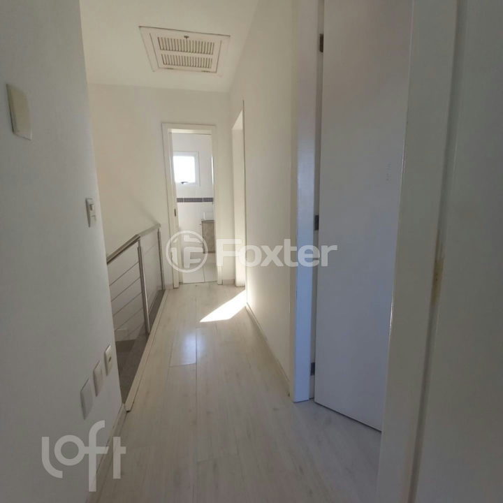 Casa à venda com 3 quartos, 79m² - Foto 5