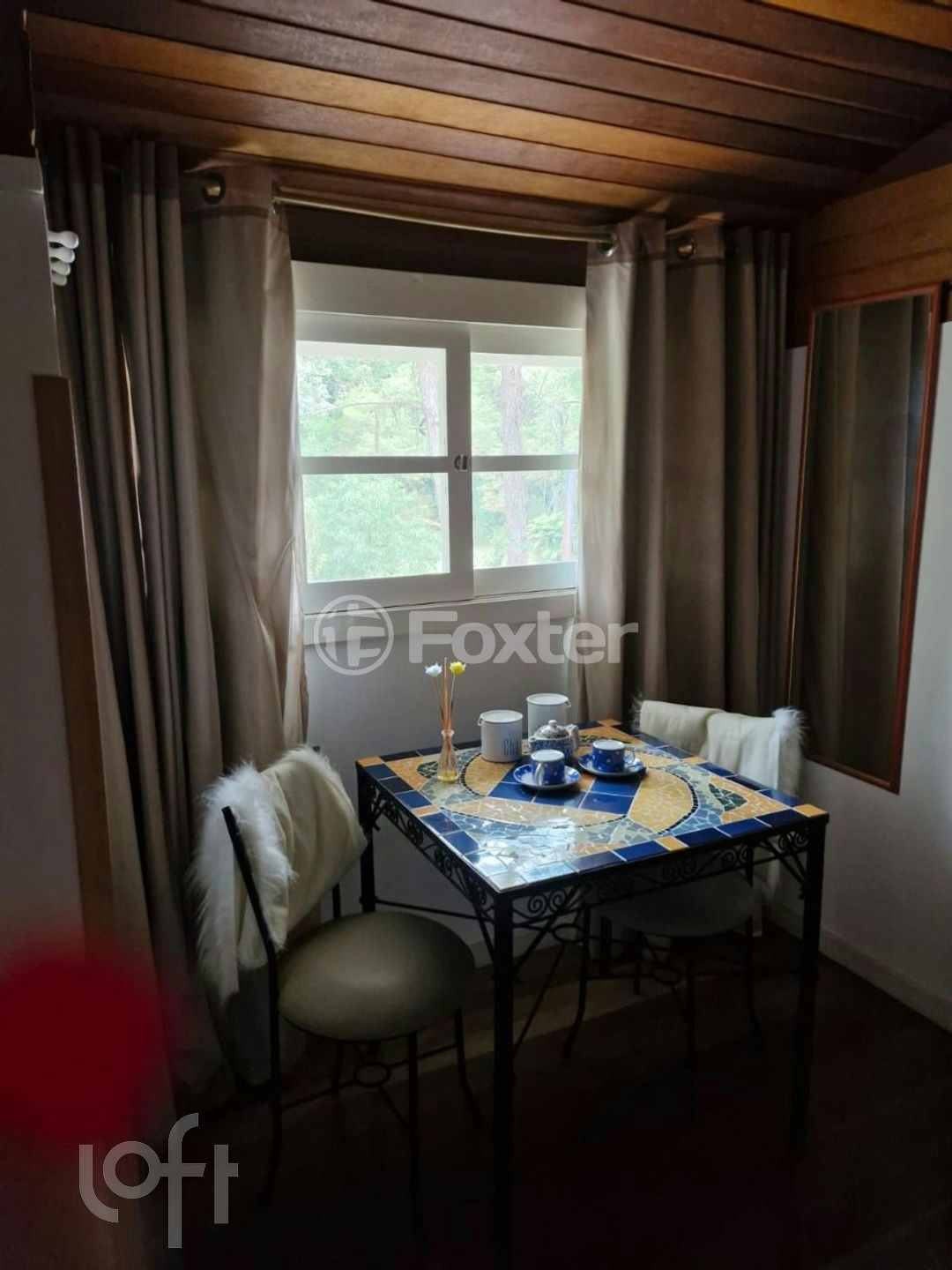 Casa à venda com 4 quartos, 400m² - Foto 1