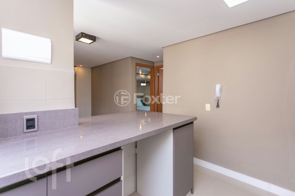 Apartamento à venda com 2 quartos, 41m² - Foto 10
