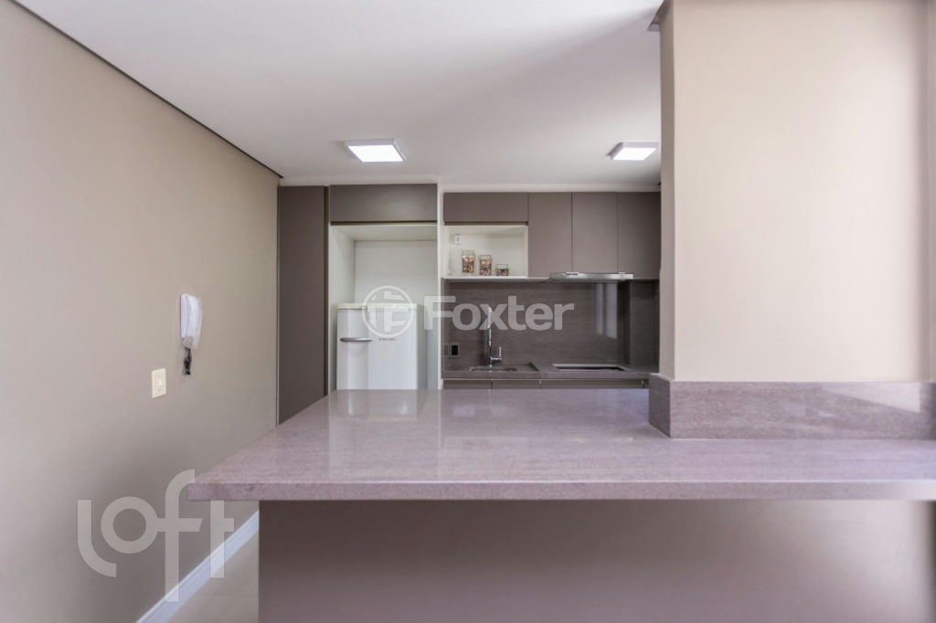 Apartamento à venda com 2 quartos, 41m² - Foto 6