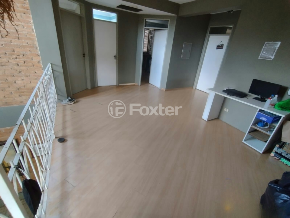Casa de Condomínio à venda com 4 quartos, 450m² - Foto 4