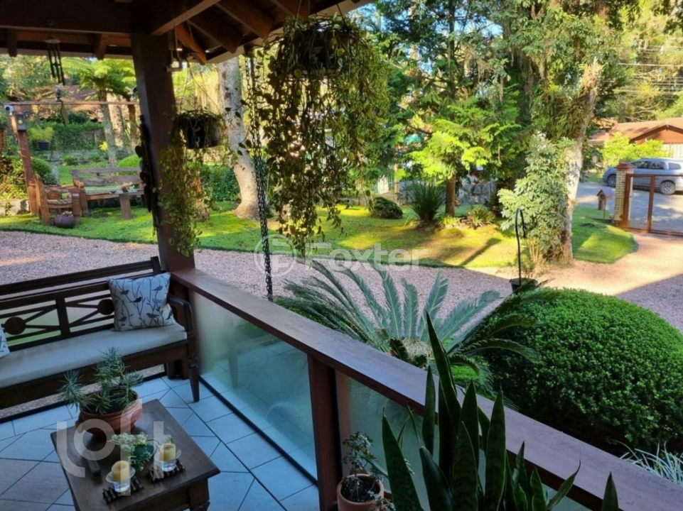 Casa à venda com 4 quartos, 260m² - Foto 8