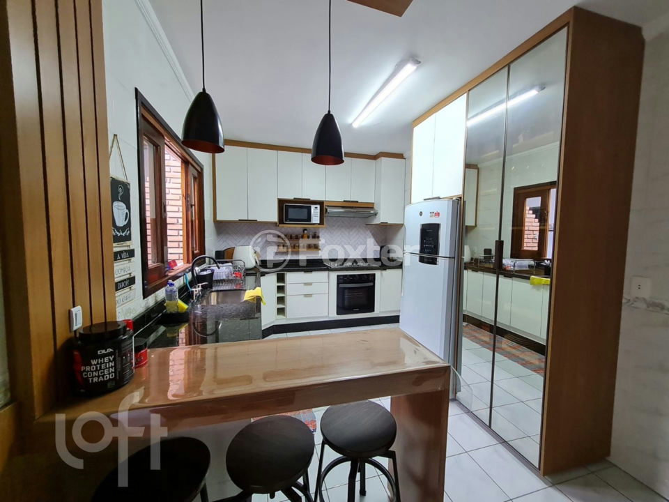 Casa à venda com 3 quartos, 192m² - Foto 6