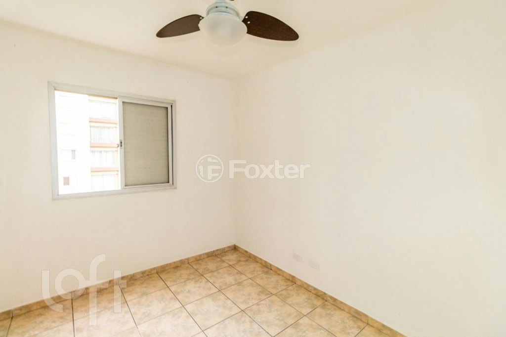 Apartamento à venda com 2 quartos, 70m² - Foto 9