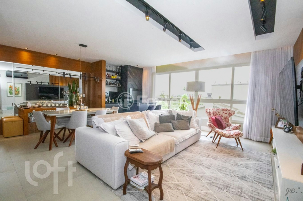 Apartamento à venda com 3 quartos, 130m² - Foto 3