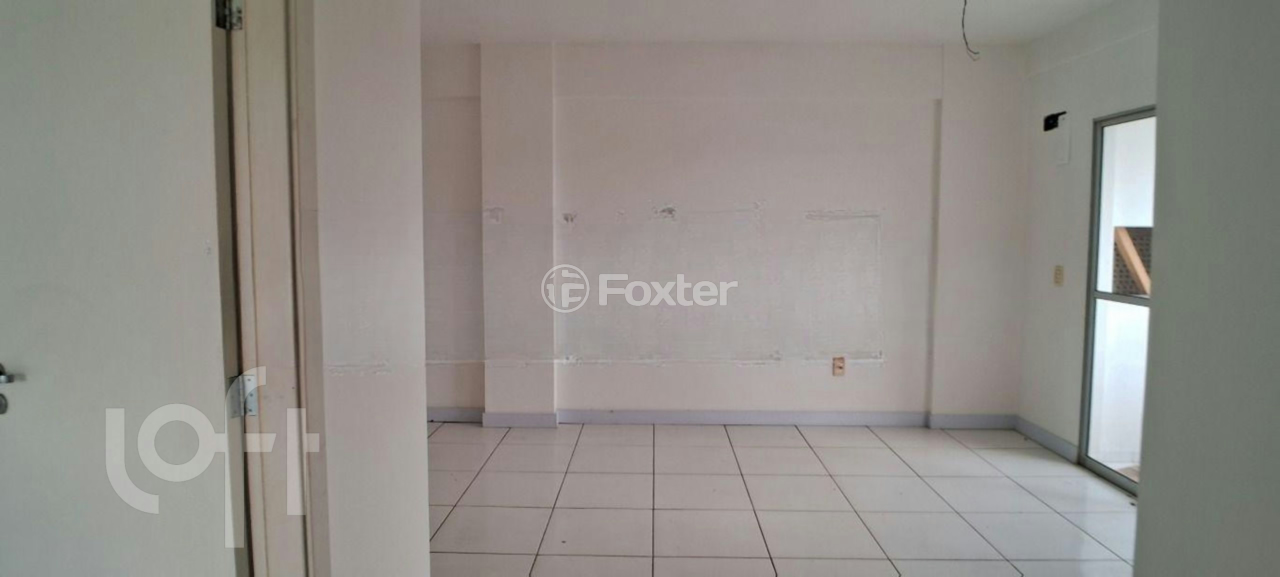 Apartamento à venda com 2 quartos, 69m² - Foto 4