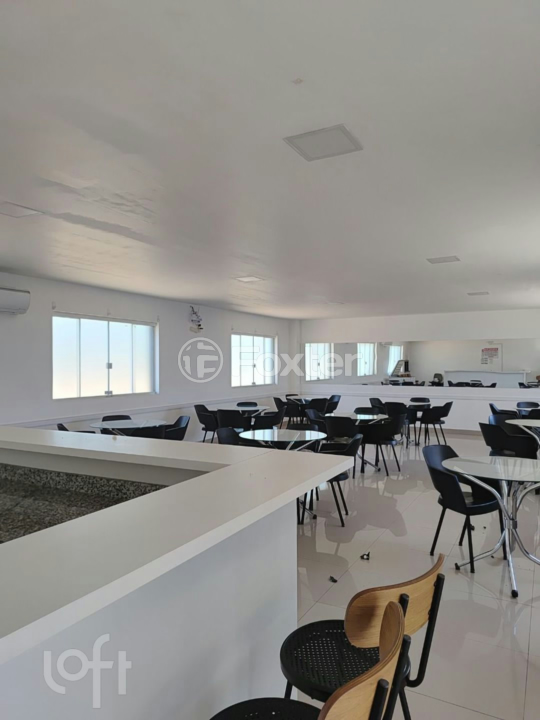 Apartamento à venda com 2 quartos, 41m² - Foto 18