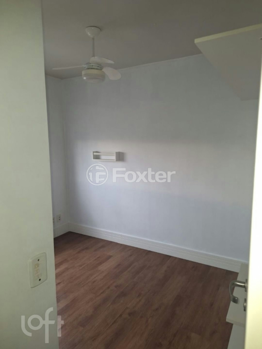 Apartamento à venda com 3 quartos, 79m² - Foto 11