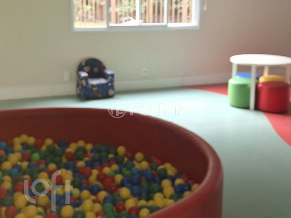 Apartamento à venda com 3 quartos, 79m² - Foto 33
