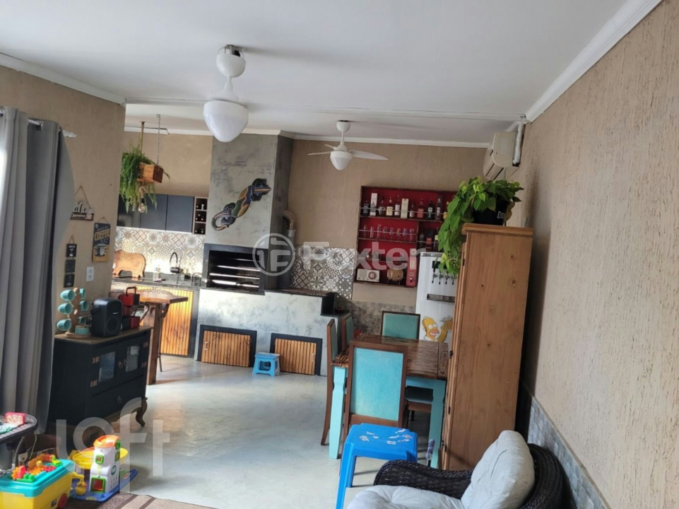 Casa à venda com 2 quartos, 90m² - Foto 9