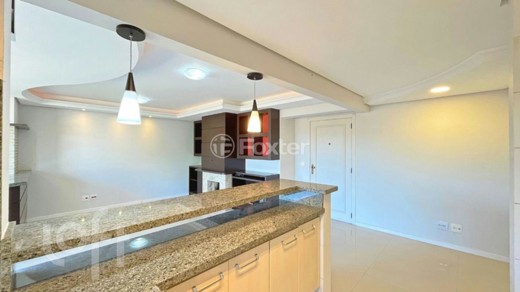 Apartamento à venda com 3 quartos, 94m² - Foto 11
