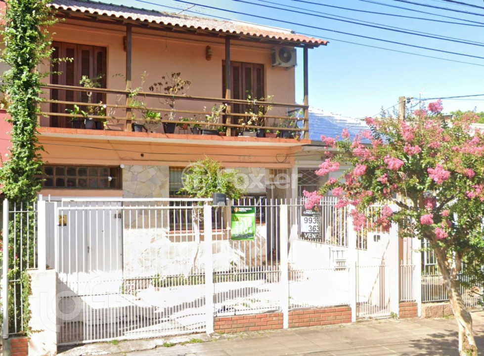 Casa à venda com 2 quartos, 200m² - Foto 4