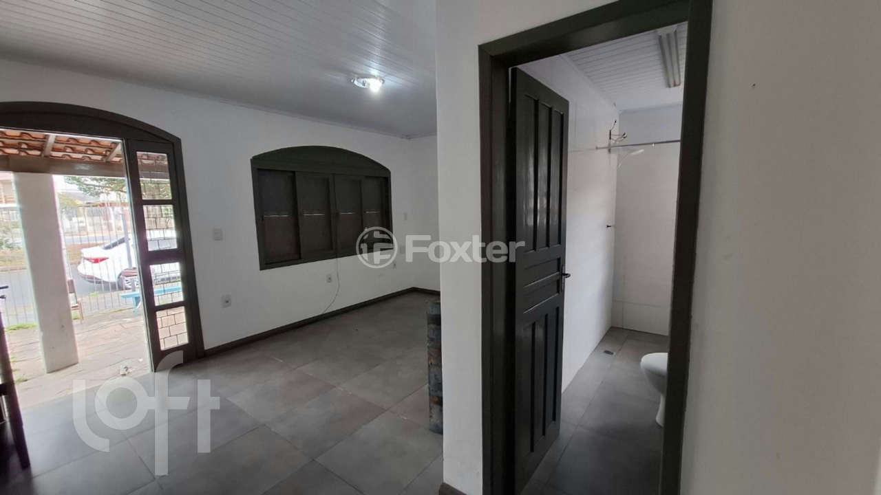 Casa à venda com 3 quartos, 94m² - Foto 2