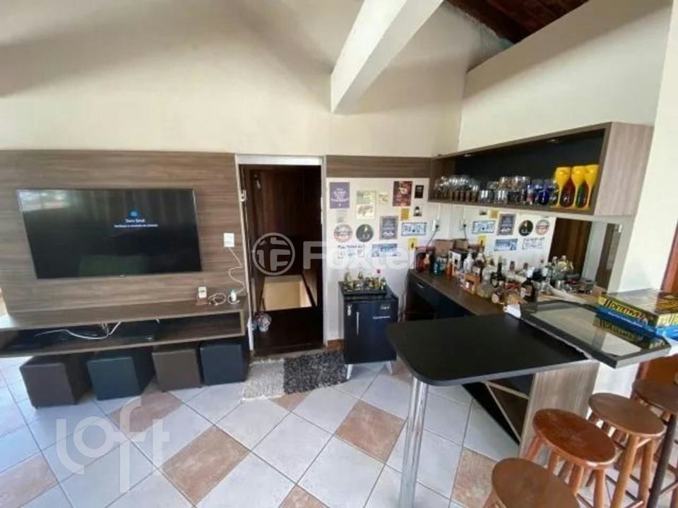 Casa à venda com 5 quartos, 170m² - Foto 1