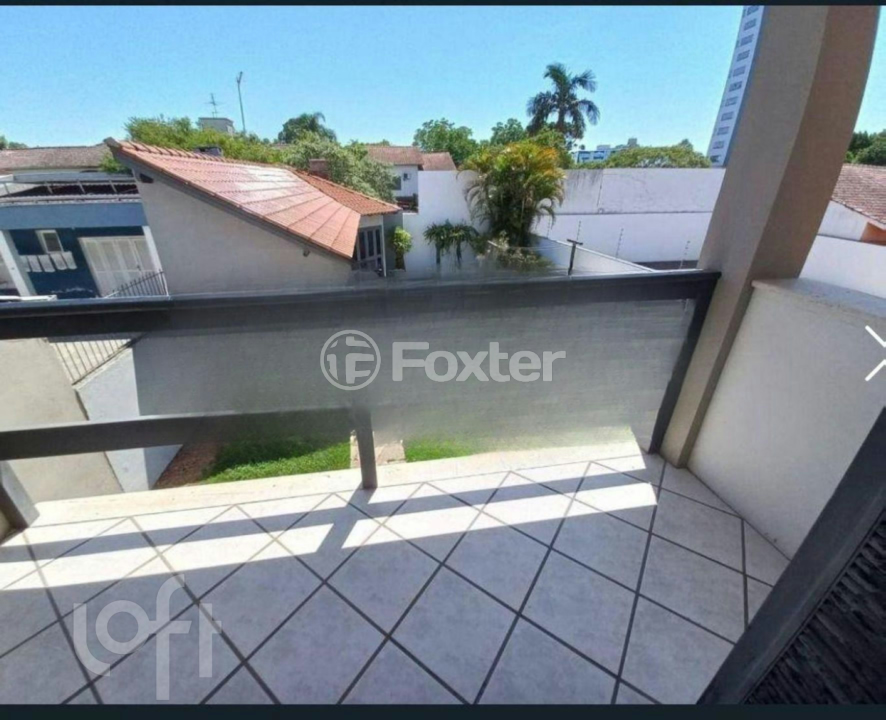 Casa à venda com 3 quartos, 251m² - Foto 4