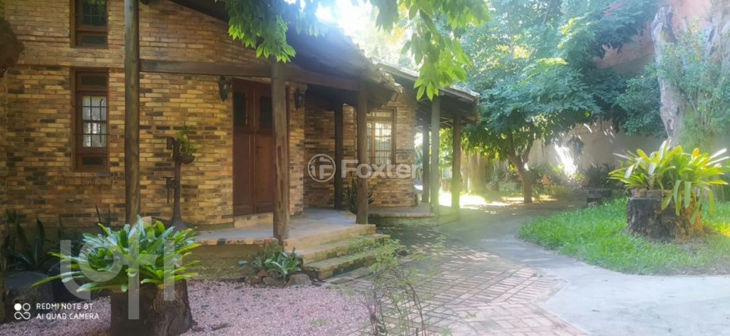 Casa à venda com 4 quartos, 256m² - Foto 9