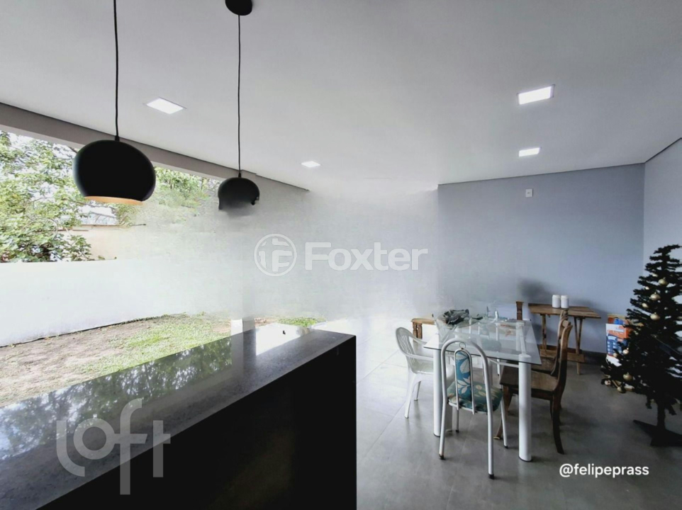 Casa à venda com 3 quartos, 500m² - Foto 26