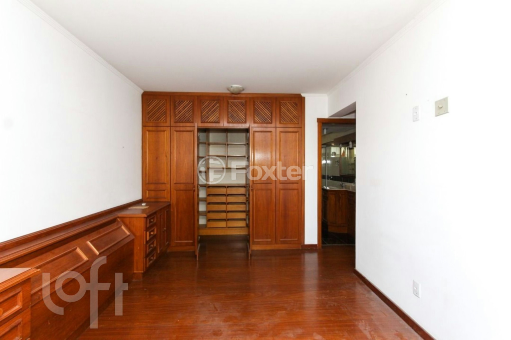 Apartamento à venda com 3 quartos, 101m² - Foto 3