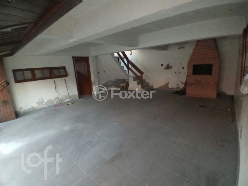 Casa à venda com 4 quartos, 265m² - Foto 3